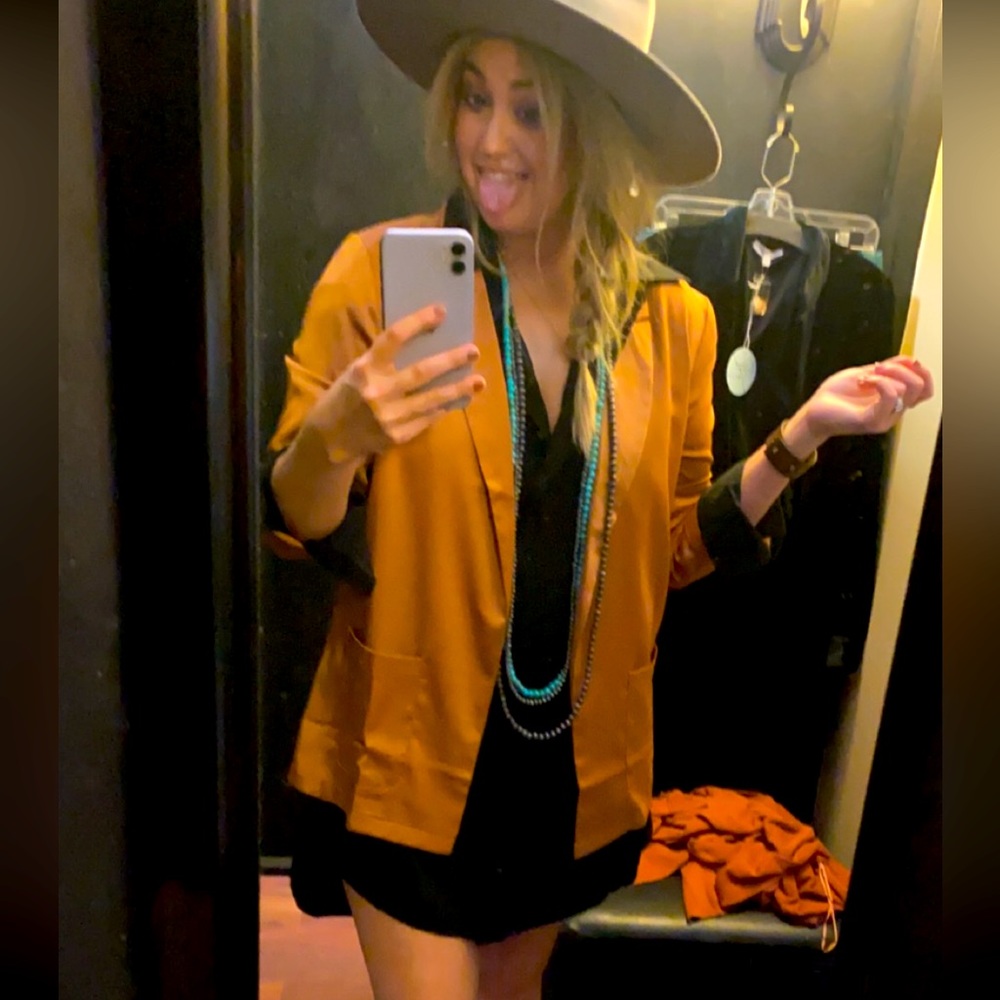 Silky blazer